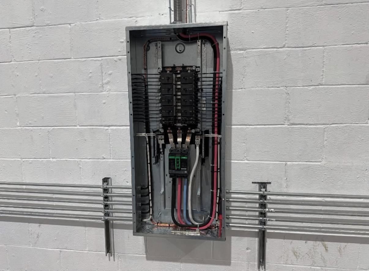 Instalaciones Eléctricas en Baja y Media Tensión